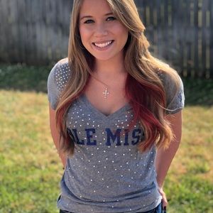 Ole Miss / VS Pink T-Shirt - size M